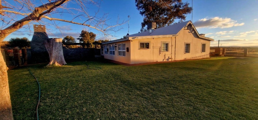 10 Bedroom Property for Sale in Olifantshoek Northern Cape